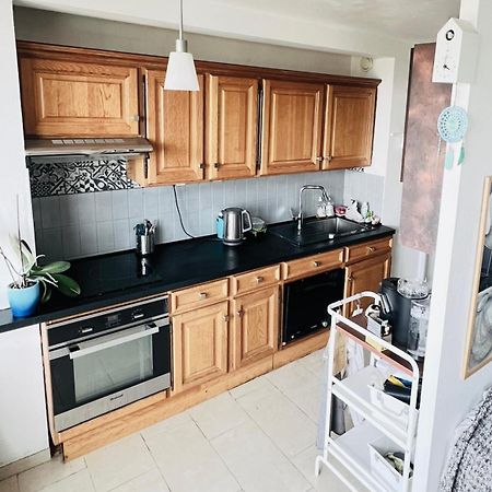 Chambre Famille D'Accueil Entre Paris Et Disney Douze Minutes Centre Paris Quinze Euros De Plus Pour Frais De Menage Neuilly sur Marne Bagian luar foto